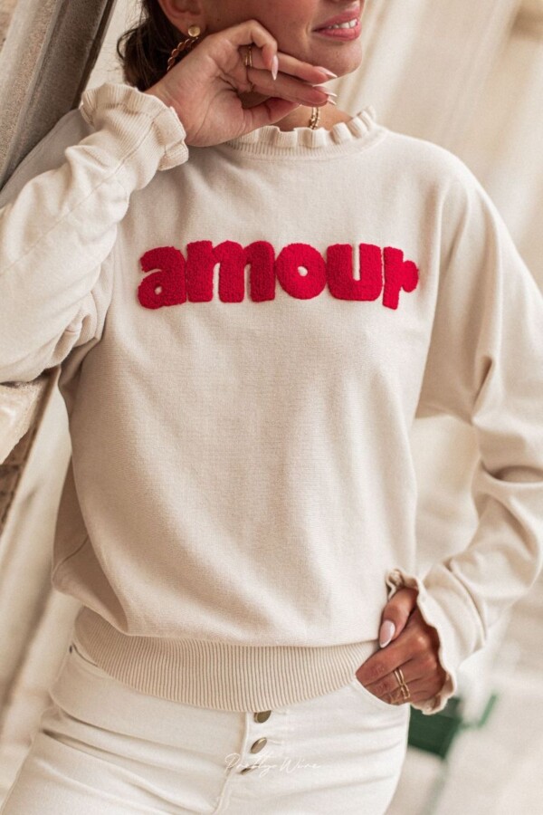 Pull brodé Amour femme