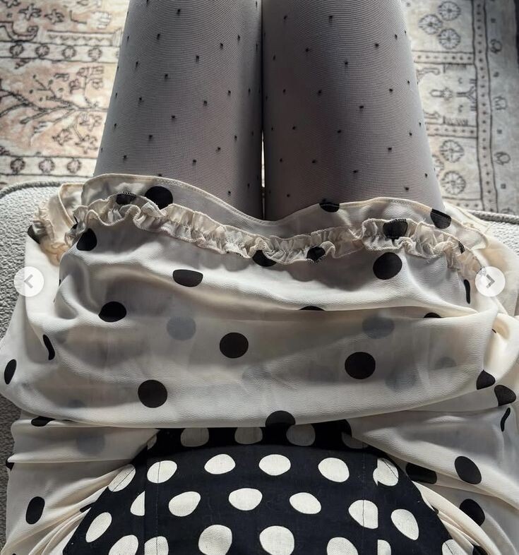 Collants à pois vintage